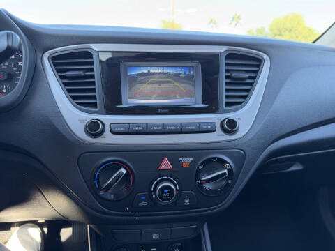 2020 Hyundai Accent SE