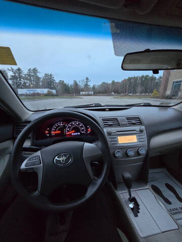 2010 Toyota Camry LE