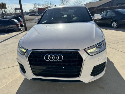 2017 Audi Q3 2.0T Premium Plus