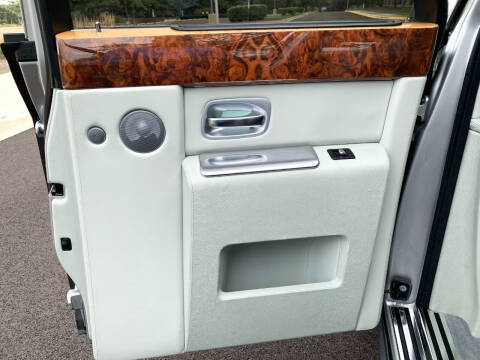 2004 Rolls-Royce Phantom