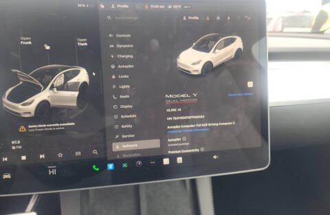 2023 Tesla Model Y Performance