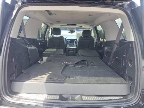 2018 Cadillac Escalade Luxury
