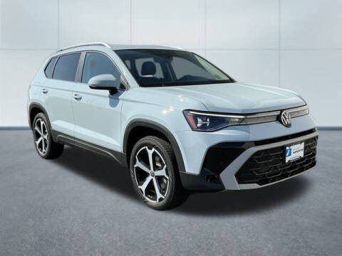 2025 Volkswagen Taos SEL 4Motion