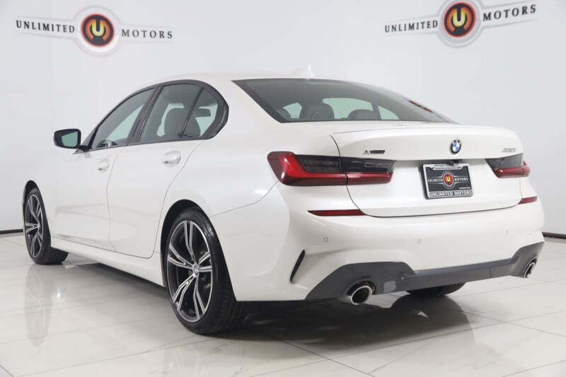 2022 BMW 3 Series 330i xDrive