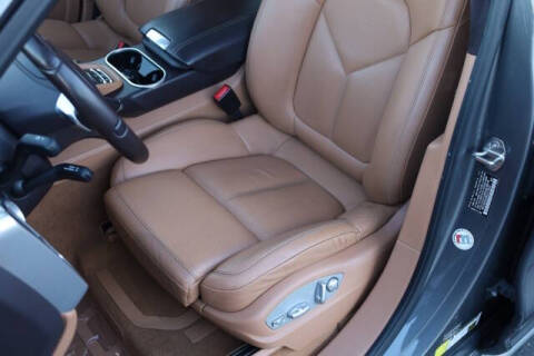 2014 Porsche Cayenne GTS