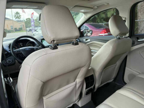 2019 Ford Escape Titanium