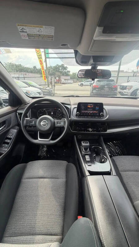 2021 Nissan Rogue SV