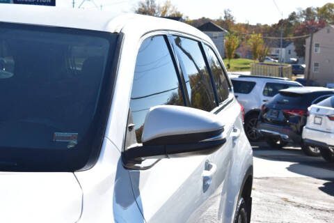 2017 Toyota Highlander LE