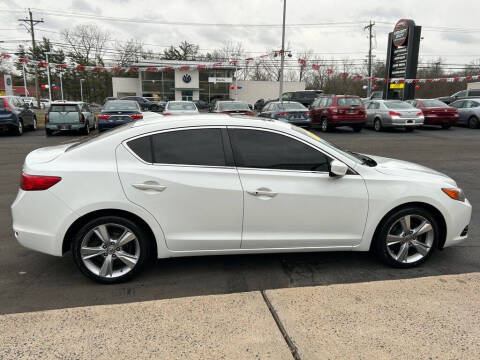 2014 Acura ILX 2.0L w/Tech