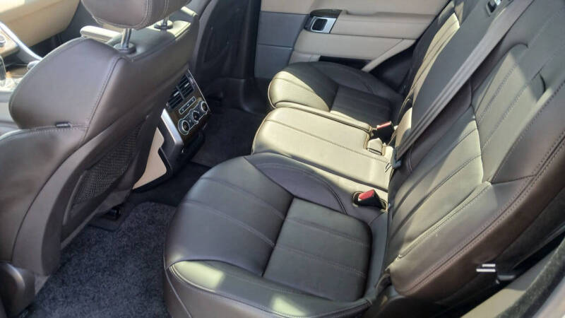 2017 Land Rover Range Rover Sport HSE