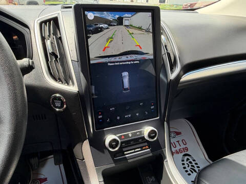 2022 Ford Edge SEL