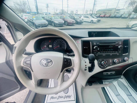 2011 Toyota Sienna