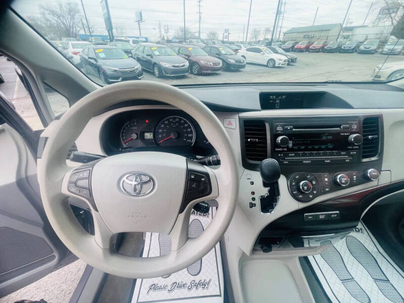 2011 Toyota Sienna
