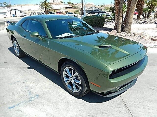 2021 Dodge Challenger SXT