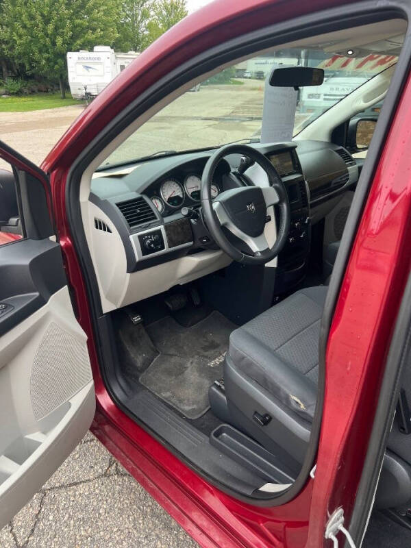 2010 Dodge Grand Caravan Crew