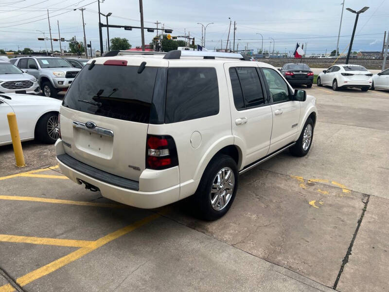 2008 Ford Explorer Limited