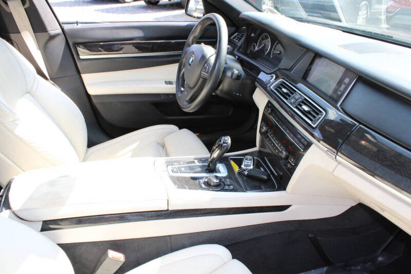 2013 BMW 7 Series 750Li xDrive