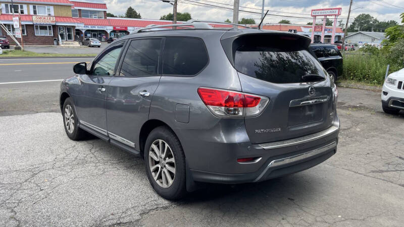2015 Nissan Pathfinder SL