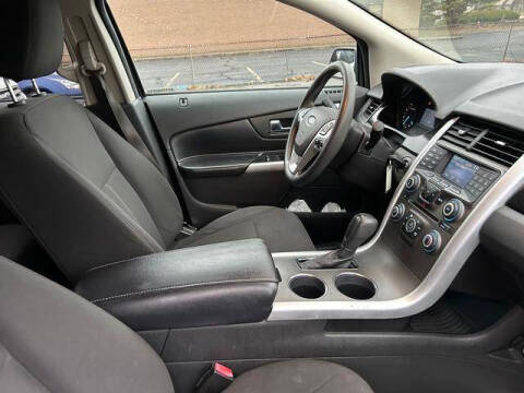 2012 Ford Edge SE