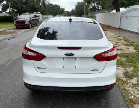 2014 Ford Focus SE