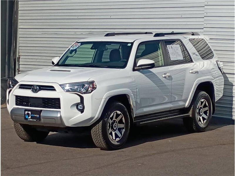 2024 Toyota 4Runner TRD Off-Road