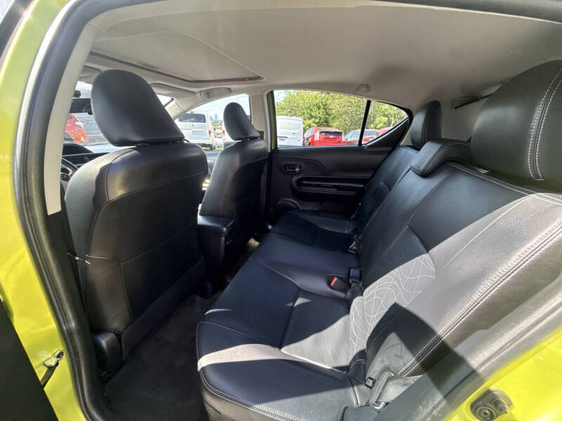 2015 Toyota Prius c Four