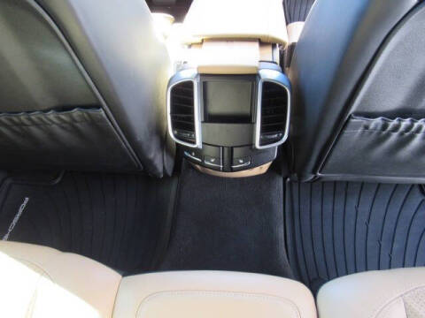 2014 Porsche Cayenne Platinum