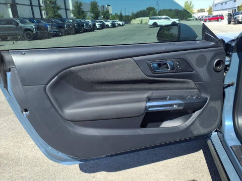 2025 Ford Mustang EcoBoost