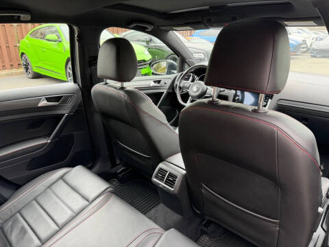 2019 Volkswagen Golf GTI