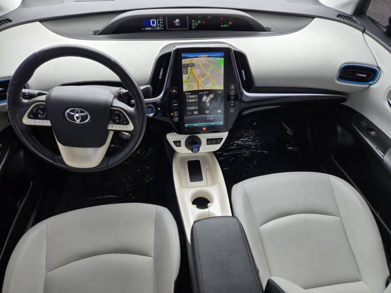 2017 Toyota Prius Prime Advanced