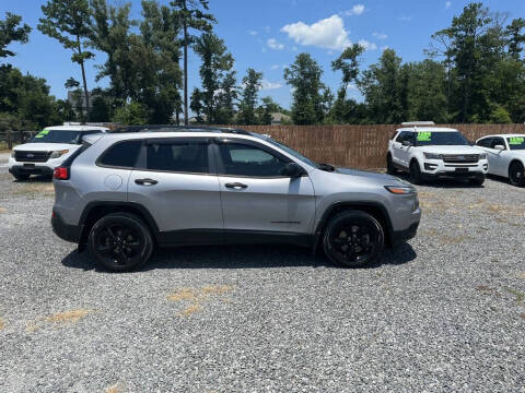 2016 Jeep Cherokee Sport
