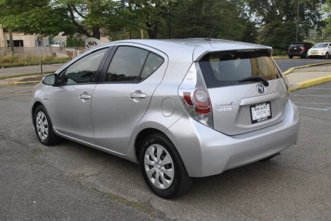 2013 Toyota Prius c One
