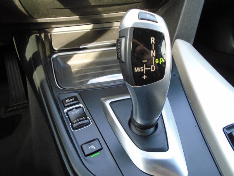 2014 BMW 3 Series 320i xDrive