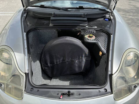 2000 Porsche 911 Carrera