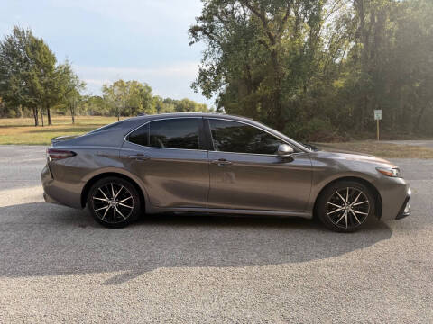 2022 Toyota Camry SE Nightshade