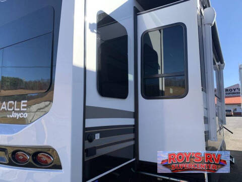 2026 Jayco Pinnacle