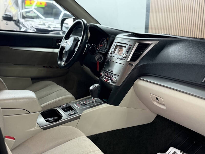 2014 Subaru Outback 2.5i Premium