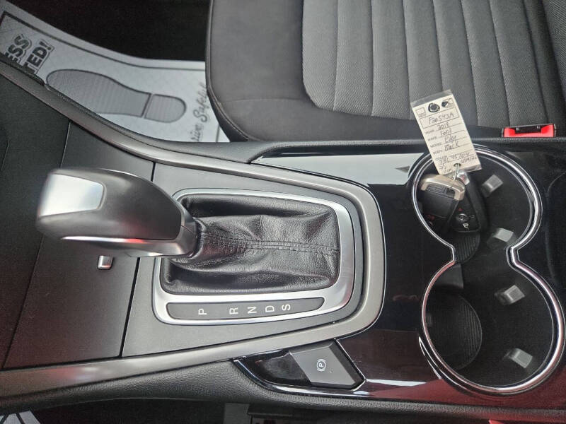 2018 Ford Edge SE