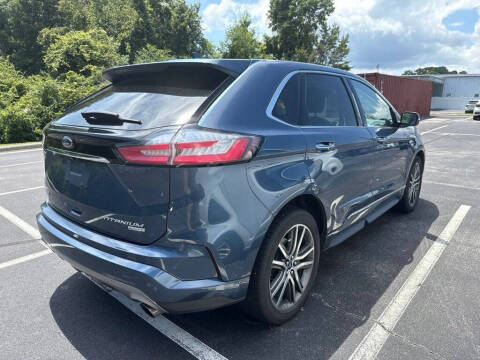 2019 Ford Edge Titanium