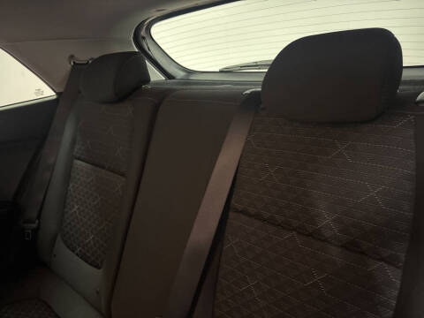 2023 Kia Rio 5-Door S