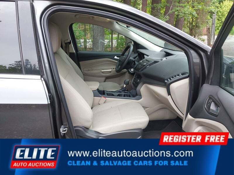 2017 Ford Escape SE