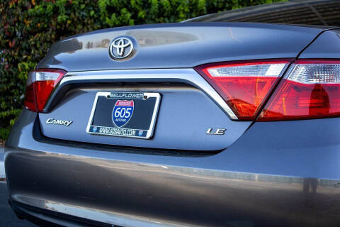 2017 Toyota Camry LE