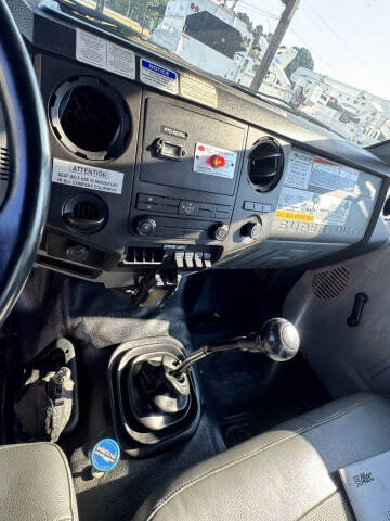 2015 Ford F-750 Super Duty