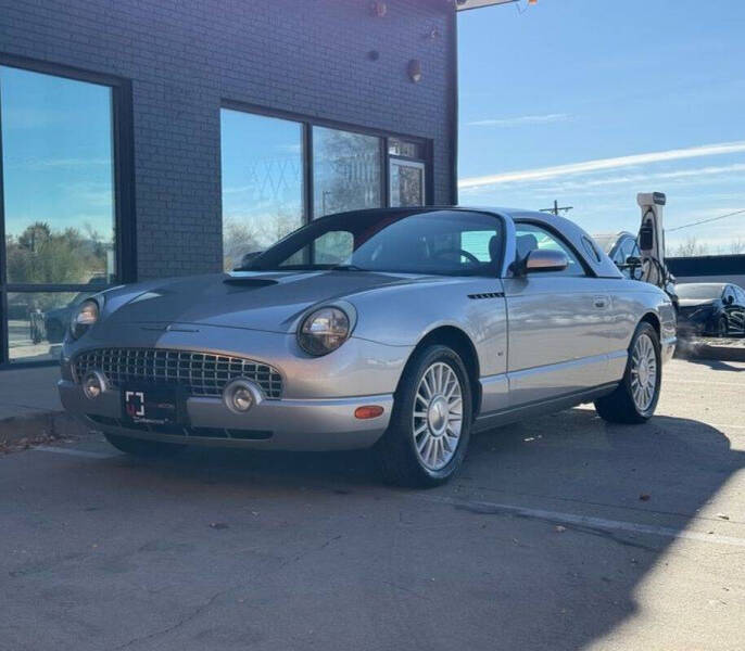 2004 Ford Thunderbird Deluxe