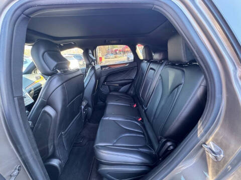 2017 Lincoln MKC Select