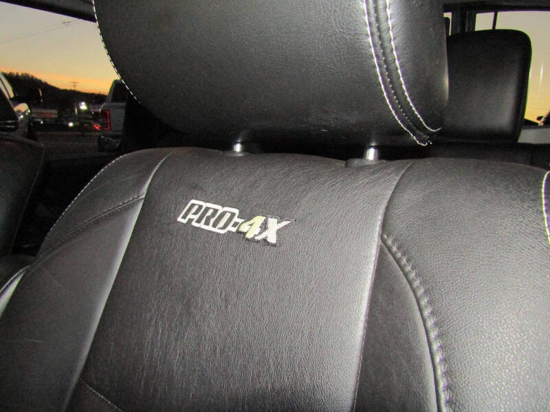 2014 Nissan Titan PRO-4X