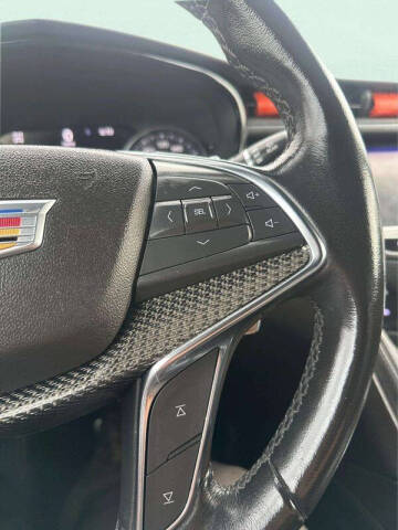 2020 Cadillac XT5 Sport