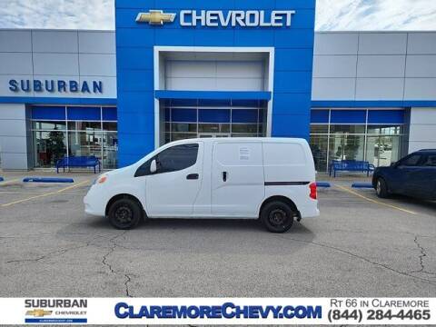 2017 Nissan NV200 for sale at CHEVROLET SUBURBANO in Claremore OK
