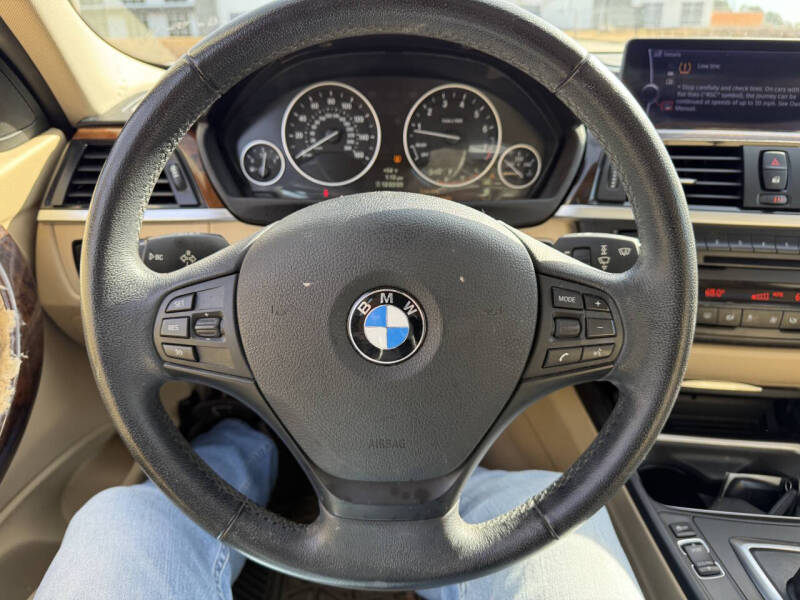 2013 BMW 3 Series 328i