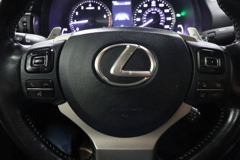 2017 Lexus IS 200t